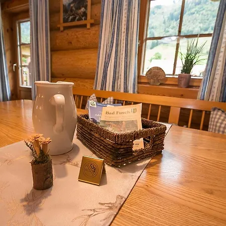 Dom wakacyjny Alpen Chalets *