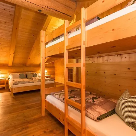Alpen Chalets *