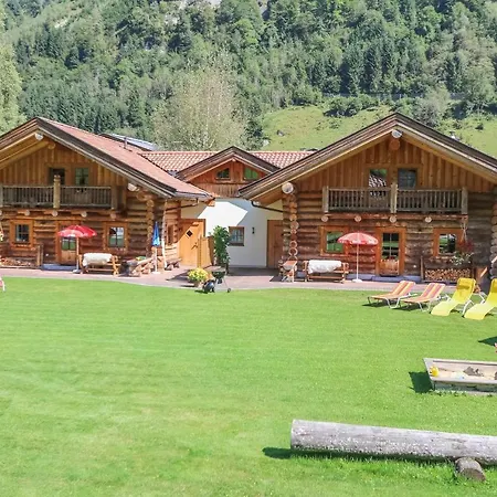 Alpen Chalets *